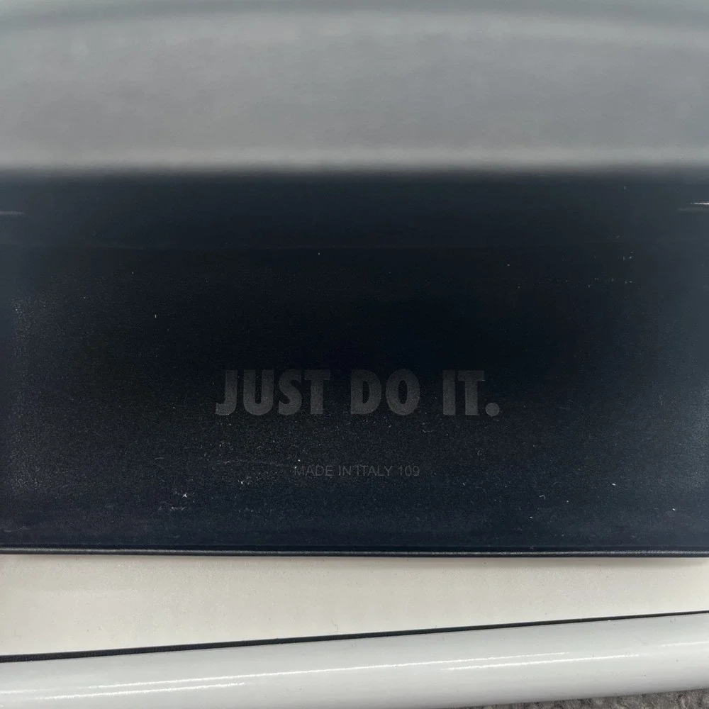 NIKE Black Eyeglasses Sunglasses Hard Case Just Do It Made In Italy Rayban cloth
